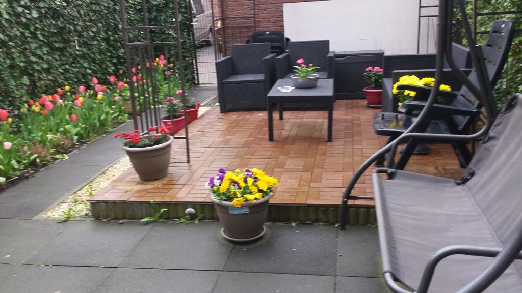 Sewdien'S Apartment Maashaven Rotterdam Bagian luar foto