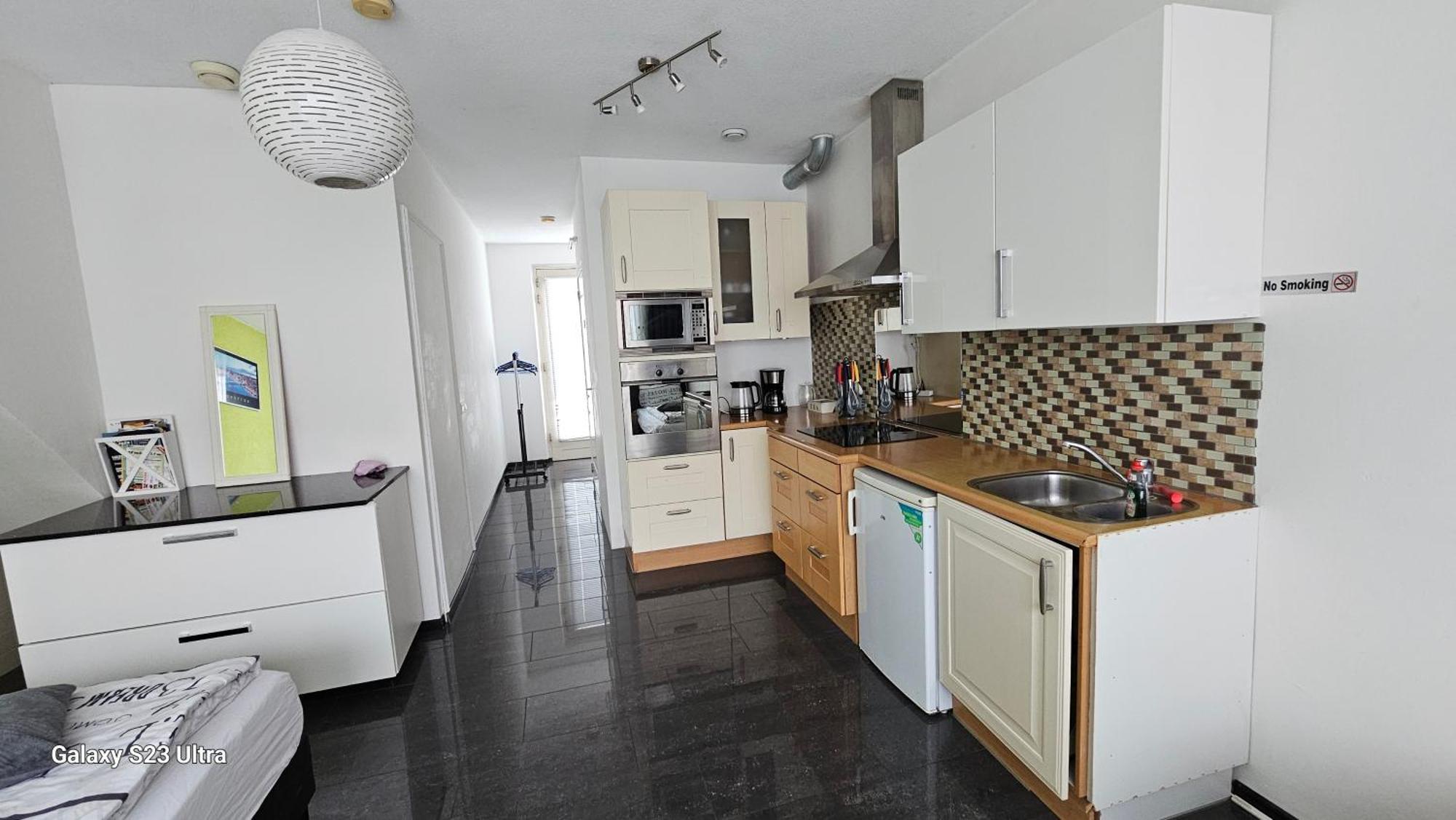 Sewdien'S Apartment Maashaven Rotterdam Bagian luar foto