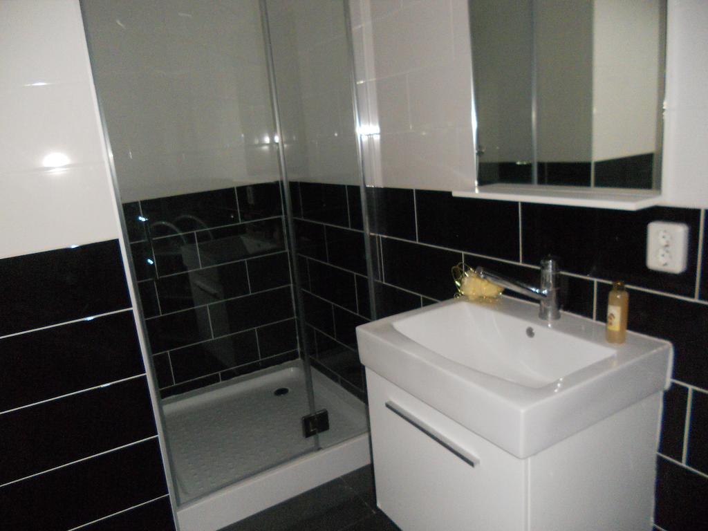 Sewdien'S Apartment Maashaven Rotterdam Bagian luar foto