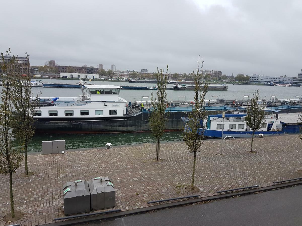 Sewdien'S Apartment Maashaven Rotterdam Bagian luar foto
